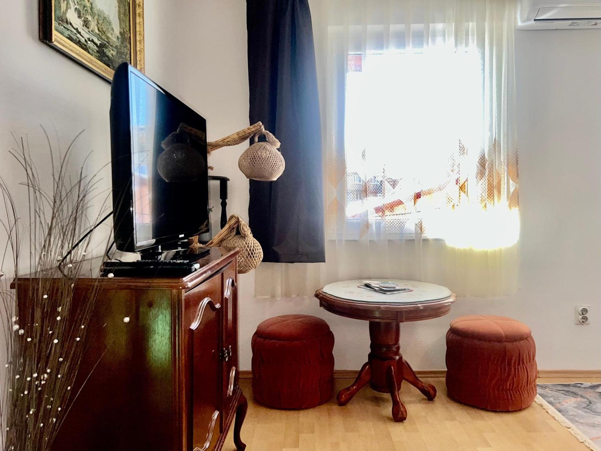 Hani Studio Apartment Szarajevó Kültér fotó